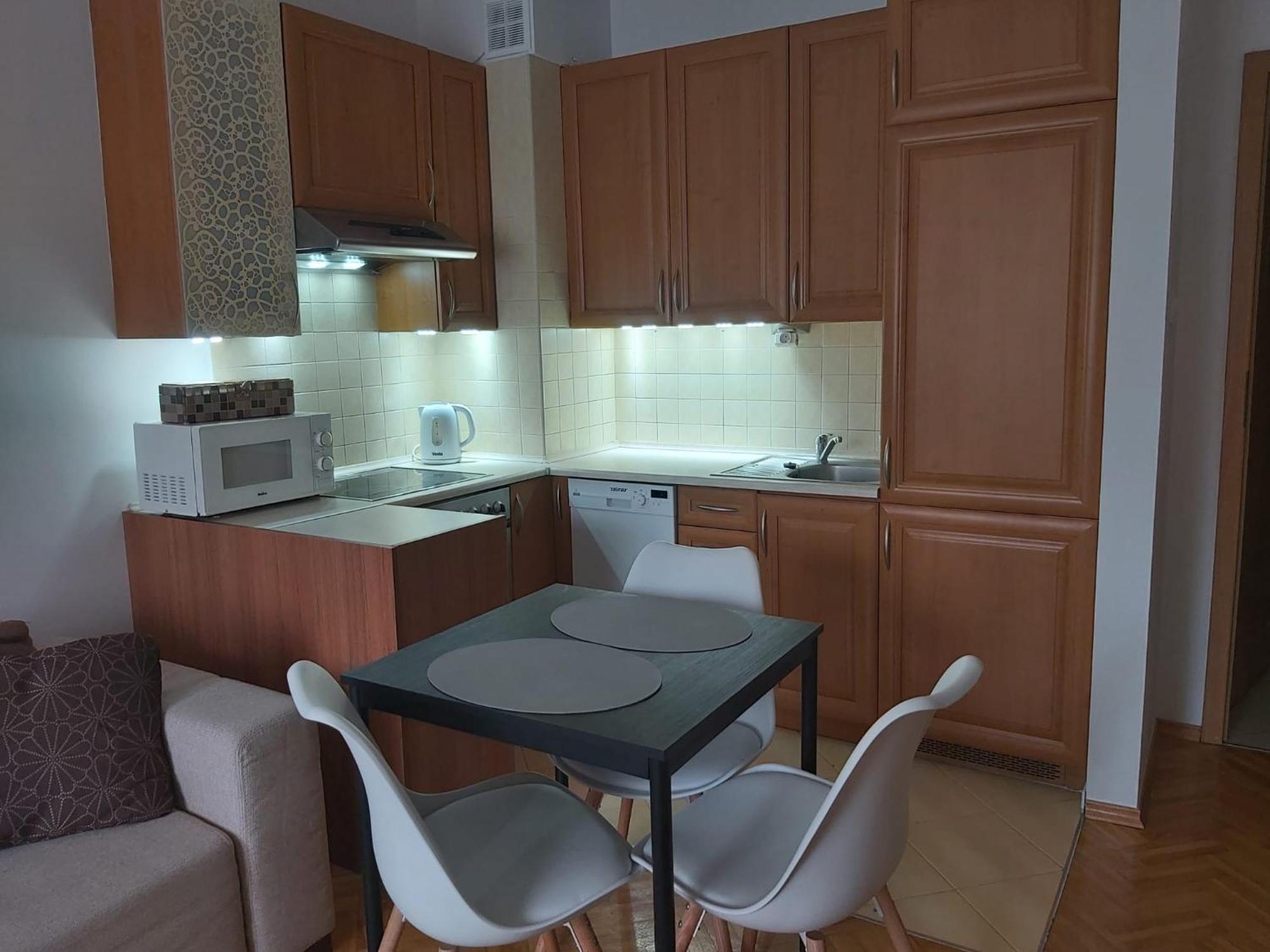 Apartament Apartament, 2 Pokoje, Stacja Metra Kabaty, Ursynow